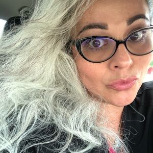 Meet your Posher, Veronica